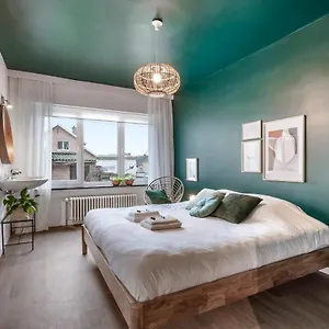 https://ruim-rustgevend-glv-app-met-warme-kleuraccenten.bruges-hotels.info